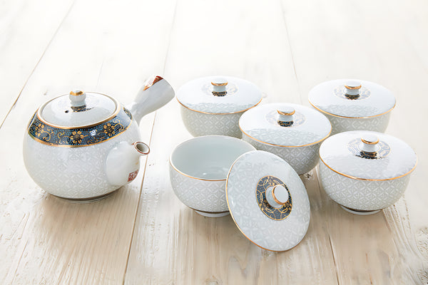 Koimari tea set