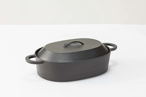 Iwachu Oval dutch oven Kitchenware