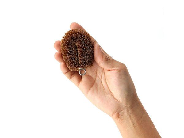 Kamenoko Scrubbing Brush