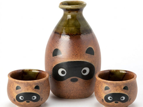 Tanuki Saké service set Drinkware