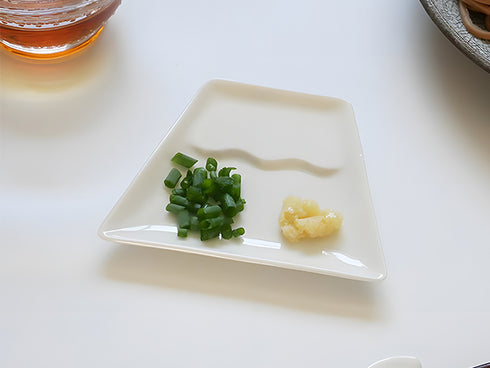 Mt Fuji sauce plates (set of 2)