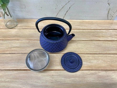 Nanbu teapot Kokonoe Teapot and teaset