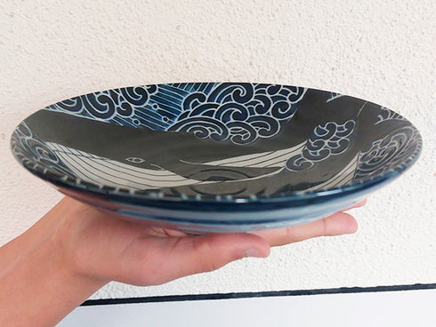 Kujira plates (set of 2)