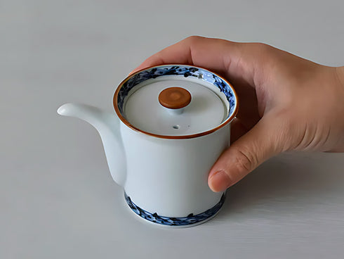 Arita soy sauce dispenser