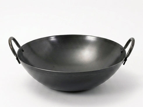 Tsubamesanjo iron wok Cookware