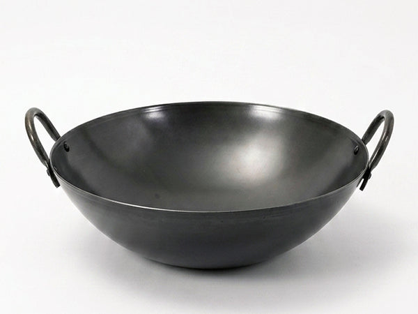Tsubamesanjo iron wok Cookware