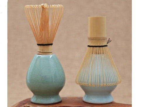 Whisk stand tea & tea accessories