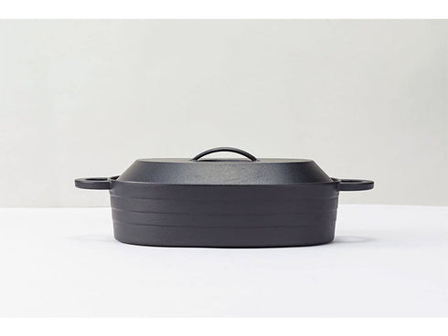 Iwachu Oval dutch oven Kitchenware